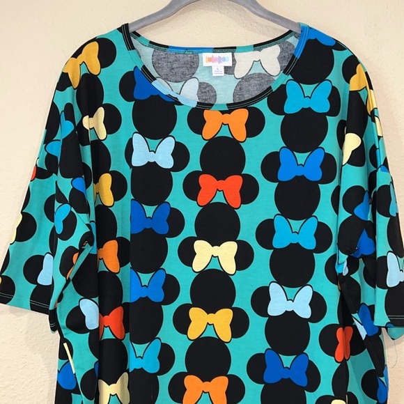 LuLaRoe Women’s Minnie Mouse Disney Irma vacation Party tee Shirt Top size L - Picture 2 of 6